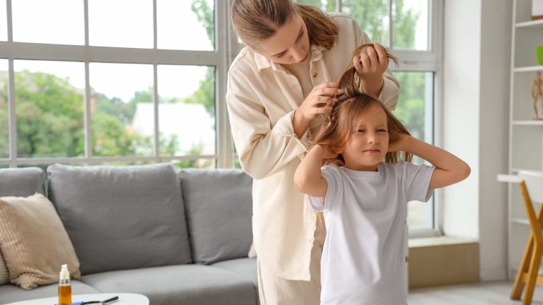 How Long Do Lice Eggs Take To Hatch On Hair?